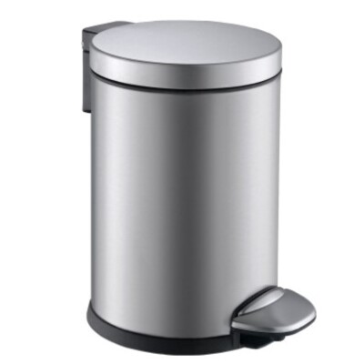 Pedal bin in mat stainle